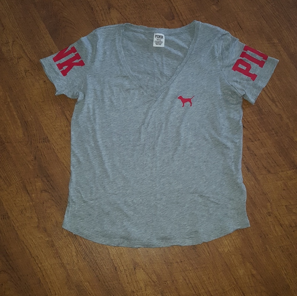 Brand New VS Pink V-Neck Gray & Red Tee sz M NIB